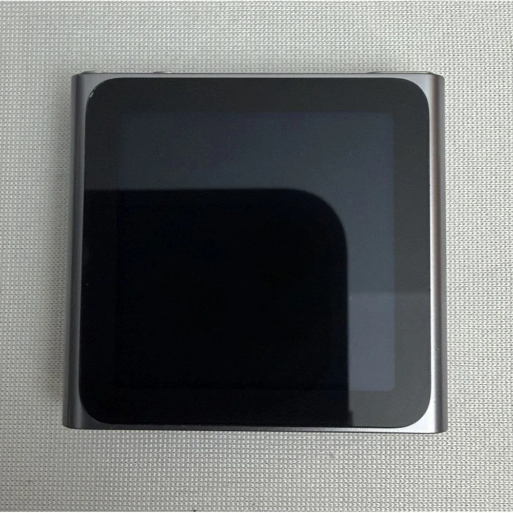 Apple iPod Nano 6th Gen 8GB Graphite Dark Gray Touchscreen MP3 Player